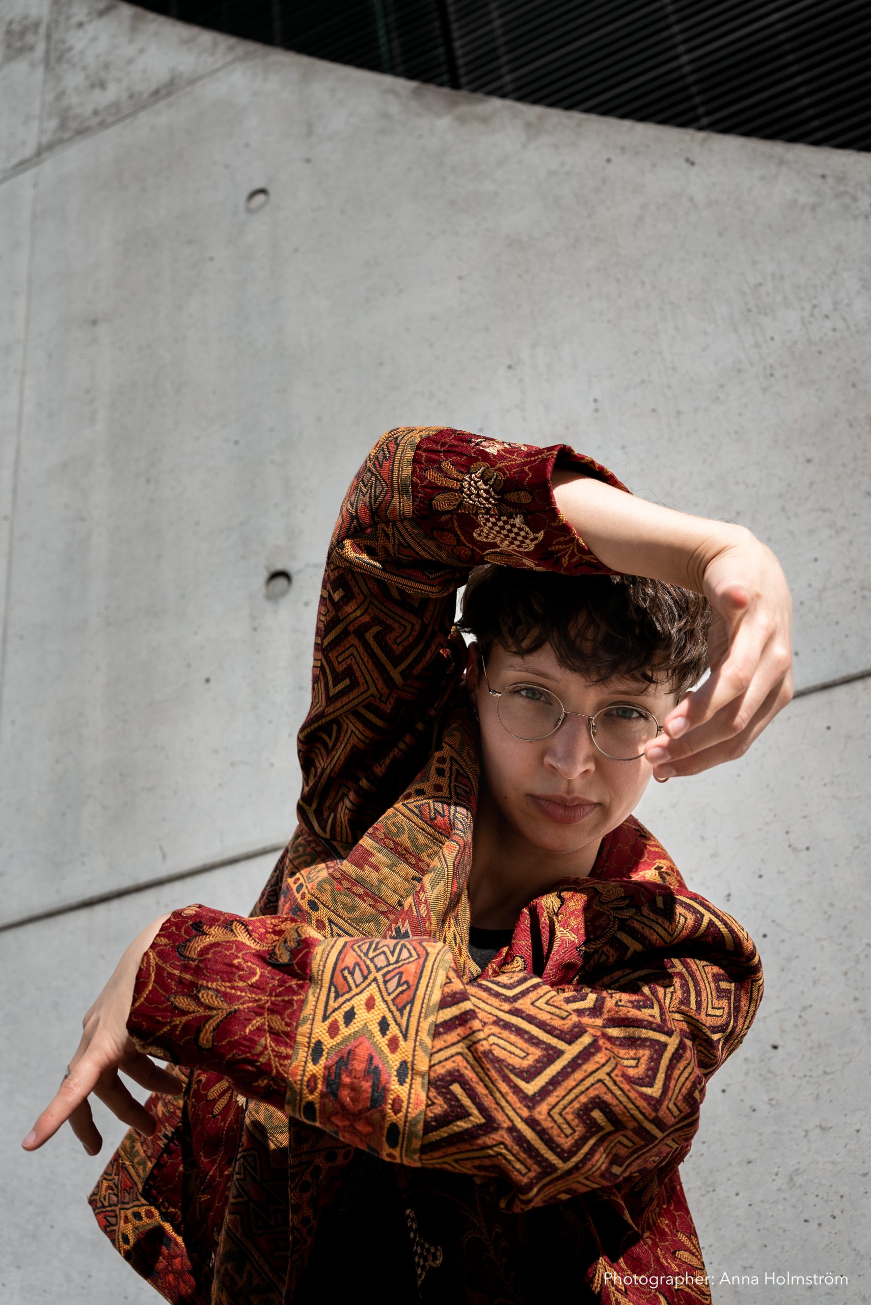 Tanzpose Lisa Ennaoui